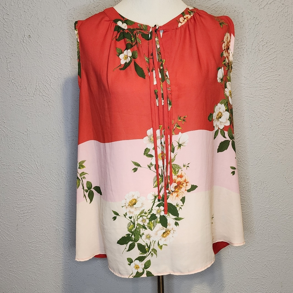 Zac & Rachel Woman Floral Sleeveless Blouse. Size 3X.